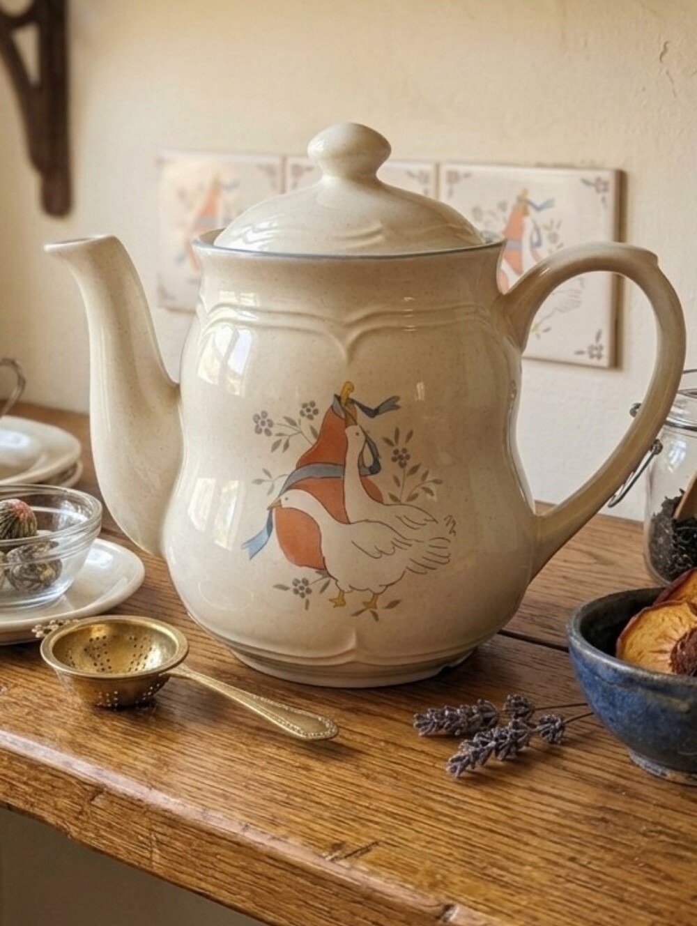 Vintage International China Marmalade Teapot | Country Geese 1980s Cottagecore